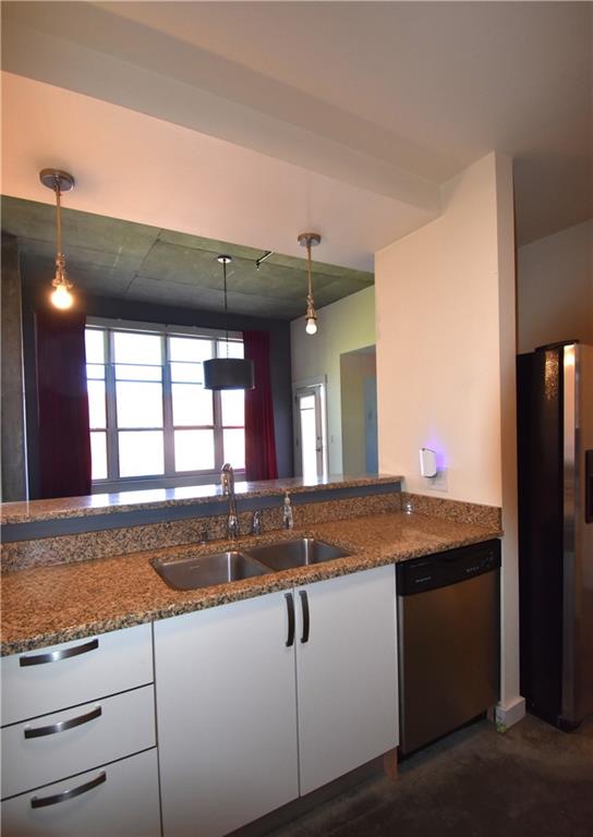 245 N Highland Avenue NE 416