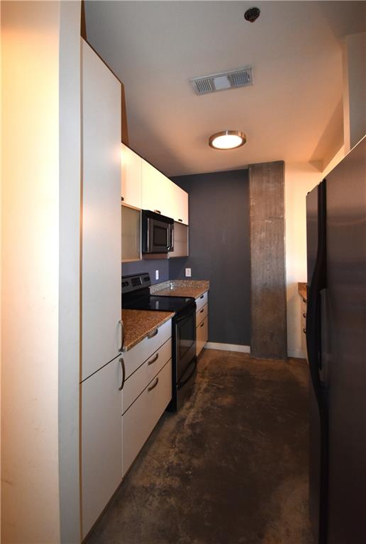 245 N Highland Avenue NE 416