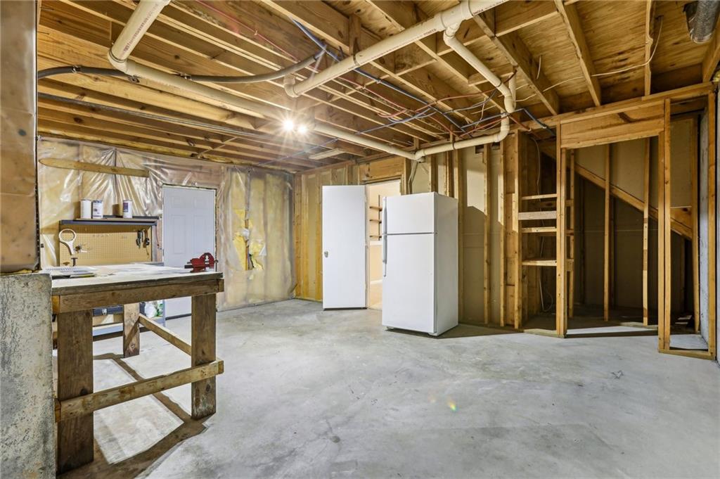 1039 Megan Court, Sugar Hill, Georgia image 32