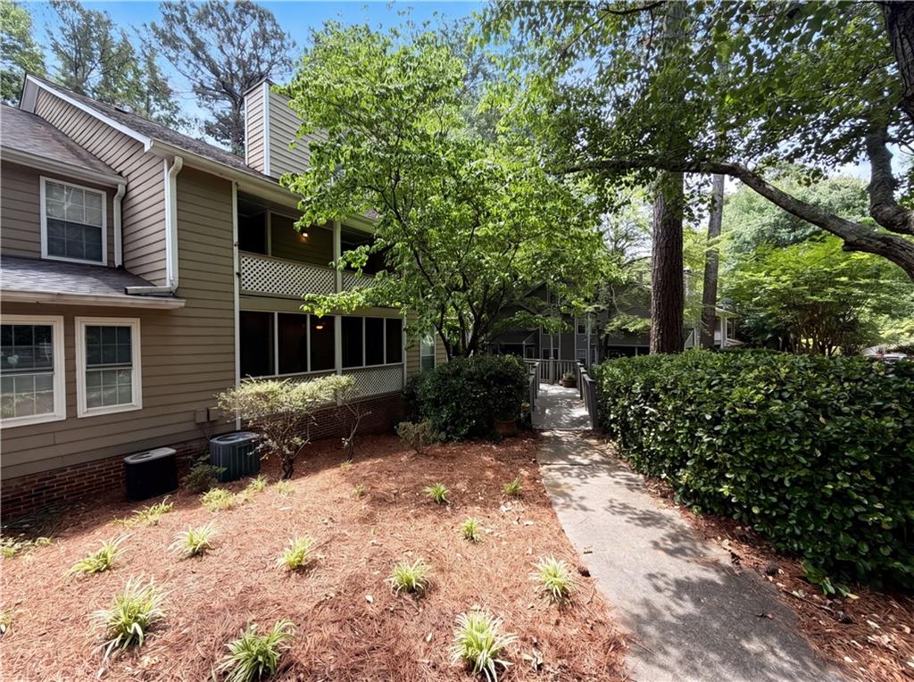 4491 Pineridge Circle