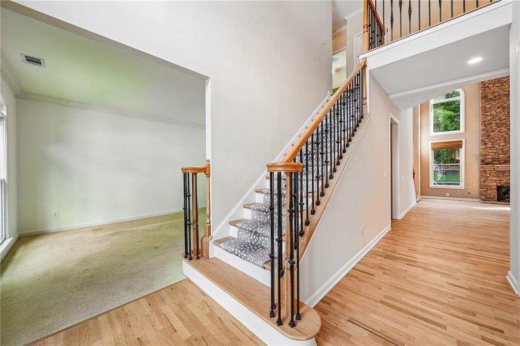 1907 Daniel Green Court SE