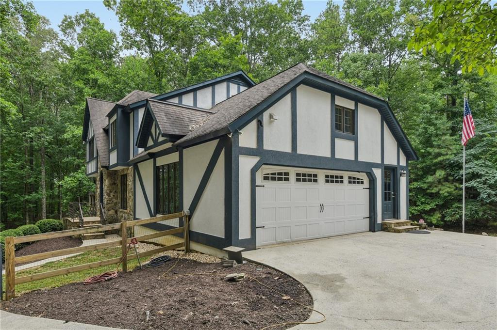 3591 Country Estate Drive NW