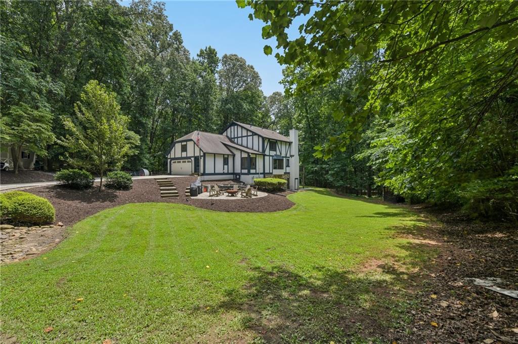 3591 Country Estate Drive NW