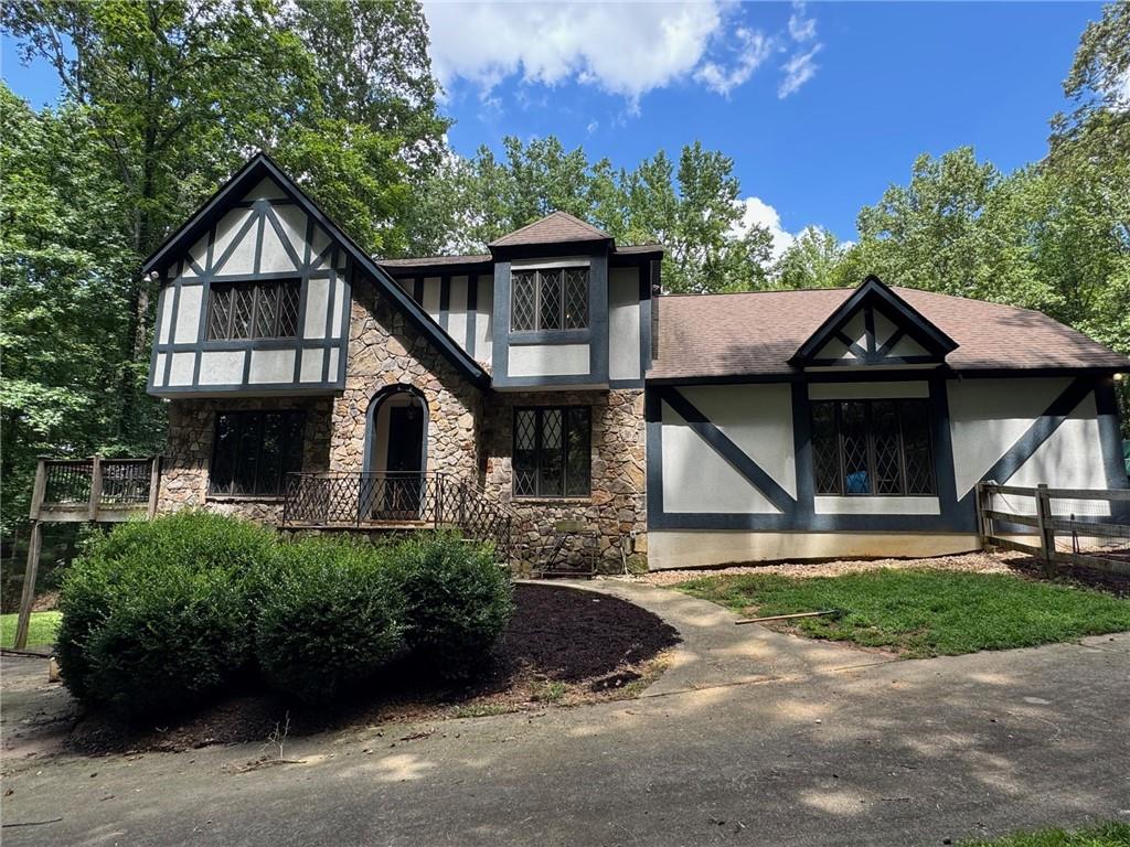 3591 Country Estate Drive NW