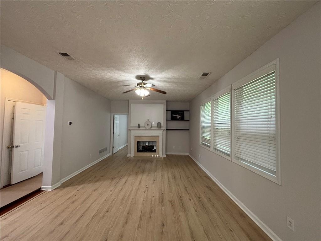 2402 Greenside Court