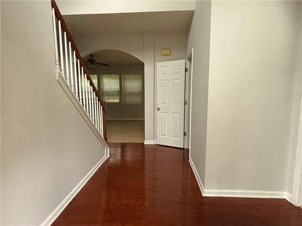 2402 Greenside Court
