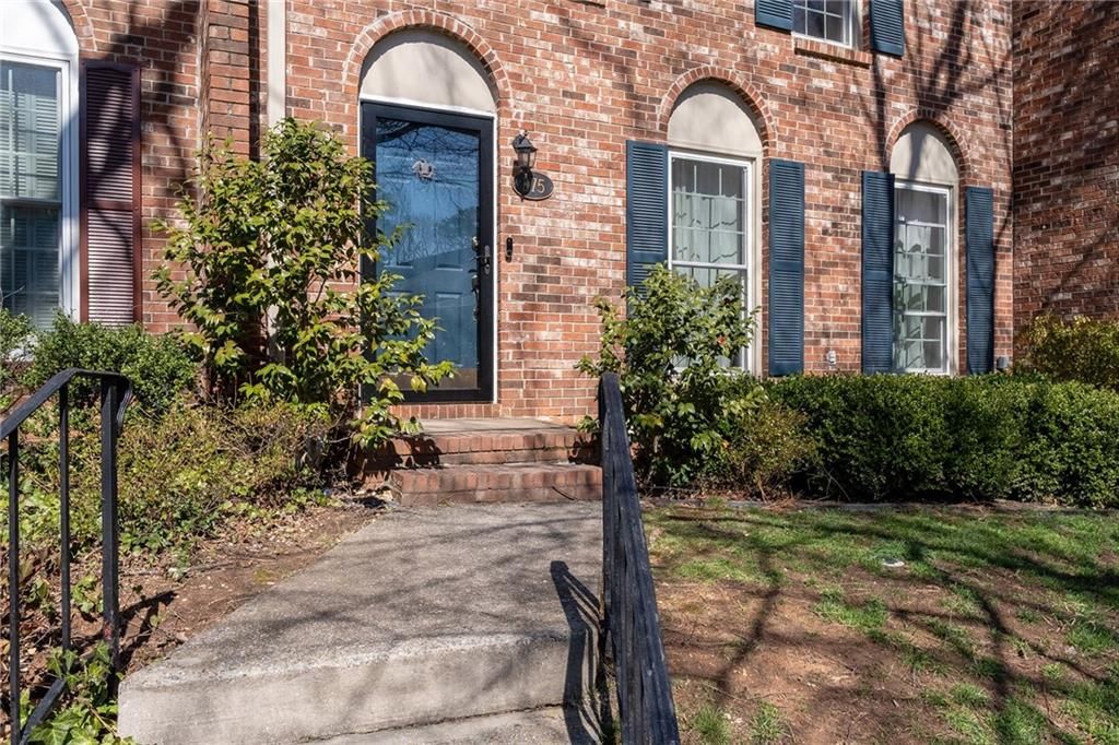 Photo of 275 The South Chace, Atlanta, GA 30328 (MLS # 7727284)