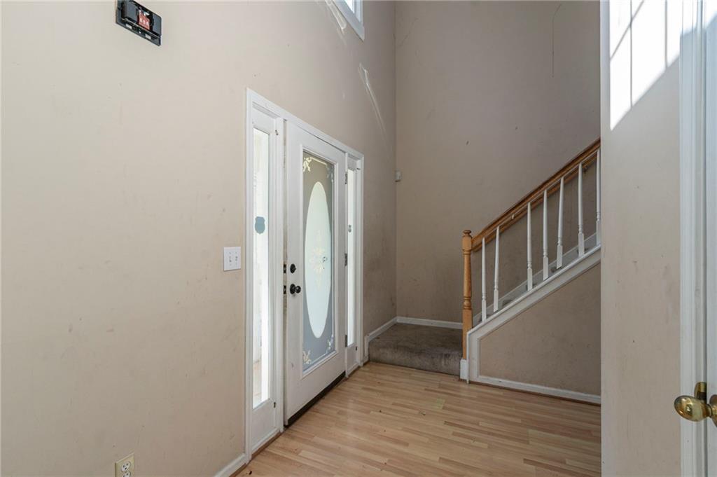 1615 Burnt Oak Way
