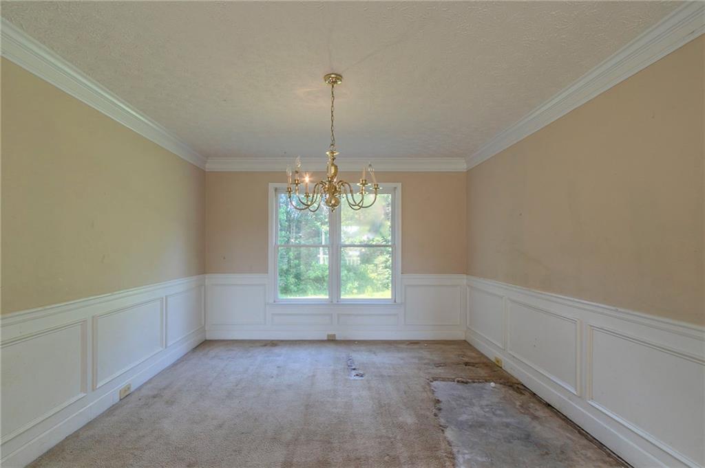 1615 Burnt Oak Way