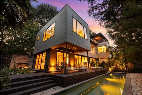 765 East Avenue NE Atlanta GA 30312