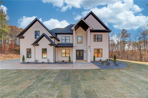 A home in Flowery Branch