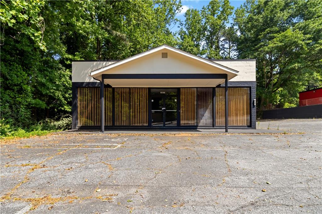 2125 Headland Drive