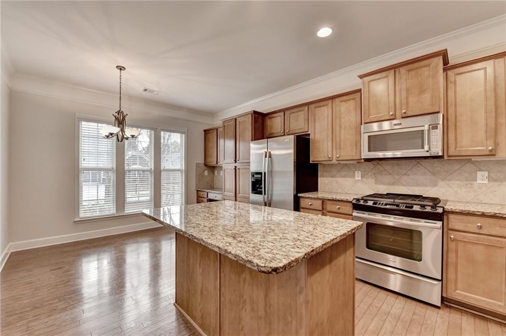 6452 Autumn Crest Lane, Hoschton, Georgia image 7