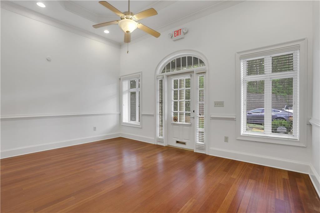 4720 Peachtree Industrial Boulevard 305
