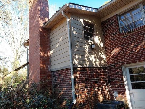 Homes For Sale - 3026 Marietta Highway<br/> Canton, GA 30114