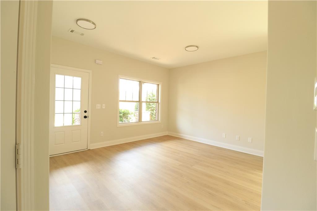 3877 Lake Sanctuary Way, Atlanta, Georgia image 7