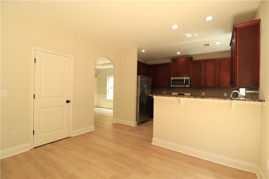3877 Lake Sanctuary Way, Atlanta, Georgia image 14