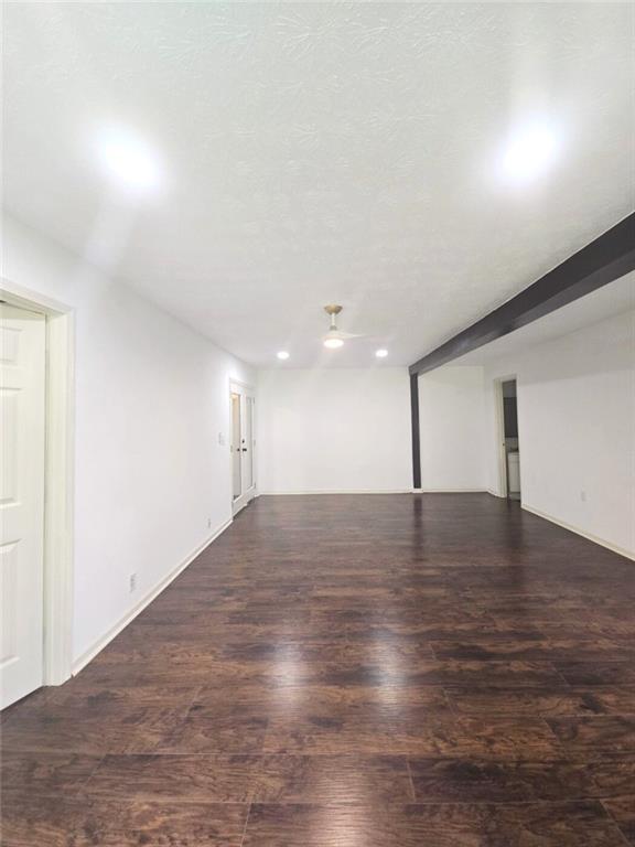 2821 NE MEADOWLARK TRAIL