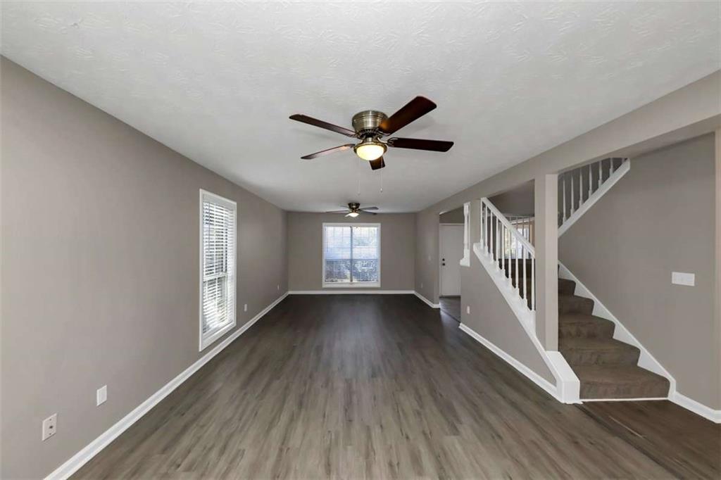 214 Kensington Trace