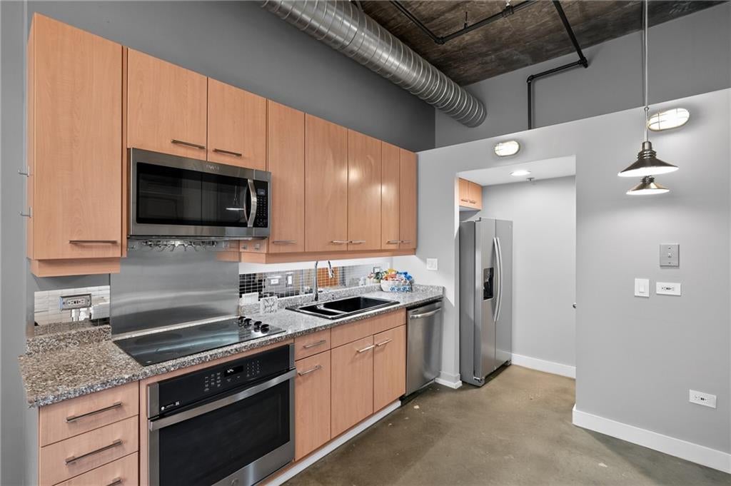 123 Luckie Street NW 1503
