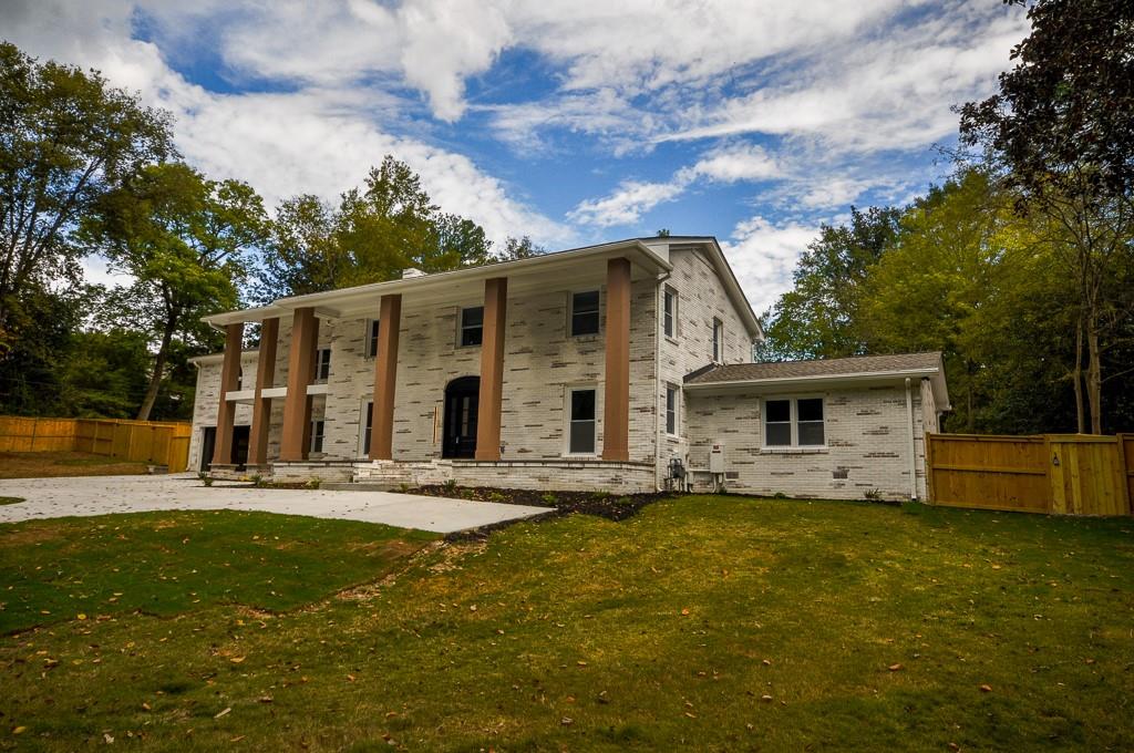 4395 Woodland Brook Drive SE