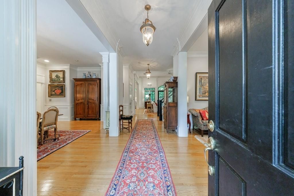 Photo of 4470 Crestwicke Pointe NE, Atlanta, GA 30319 (MLS # 7728775)