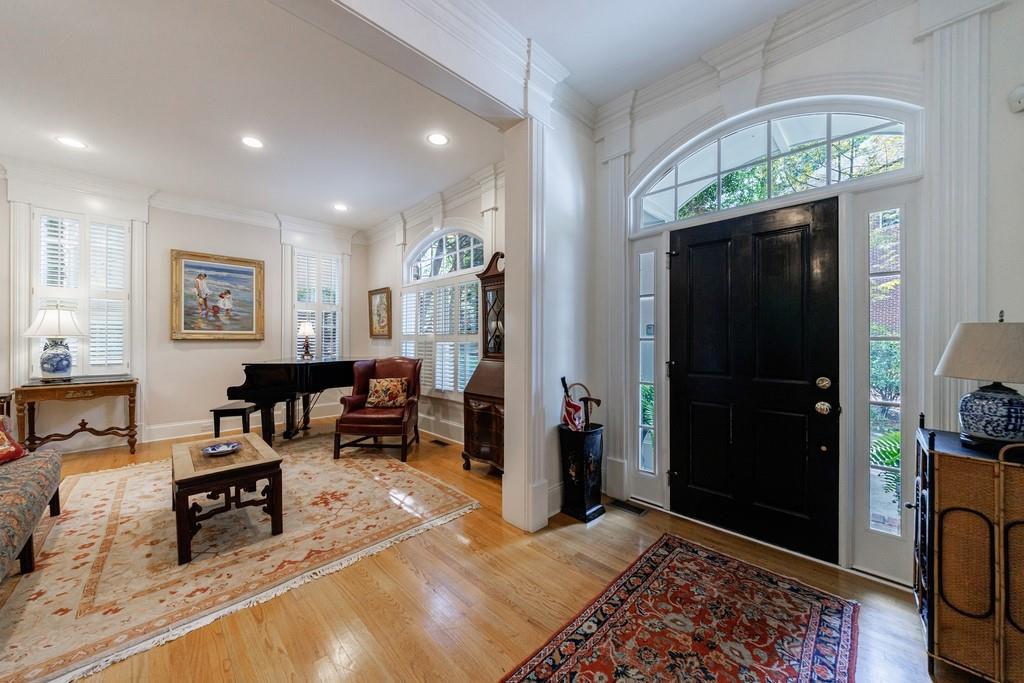 4470 Crestwicke Pointe NE