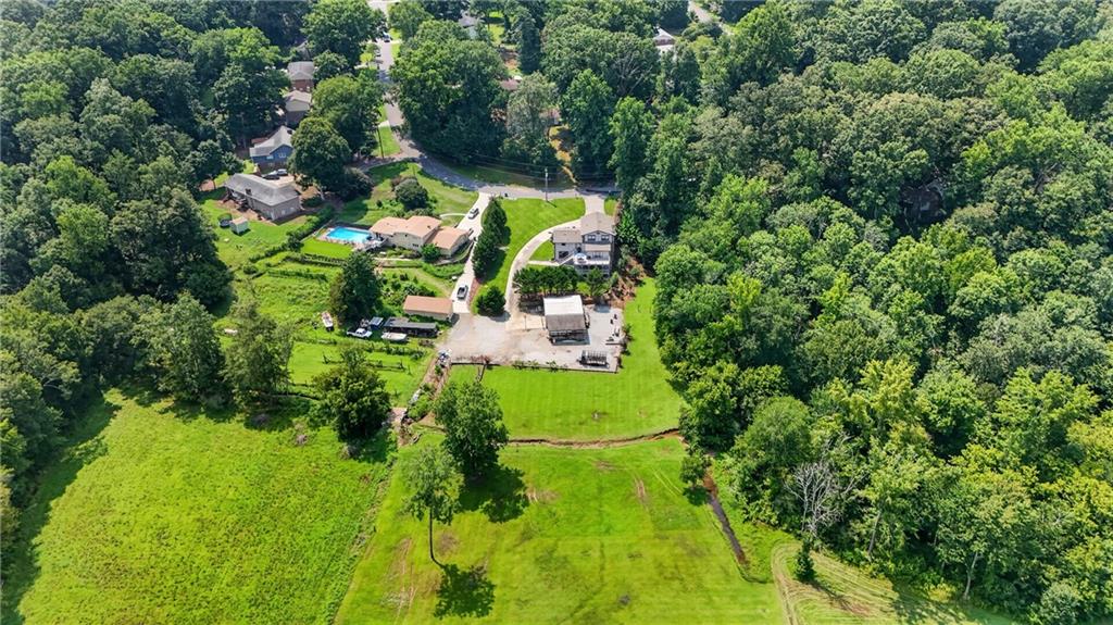 43 Bailey Drive SW