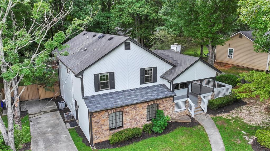 638 Granite Lane