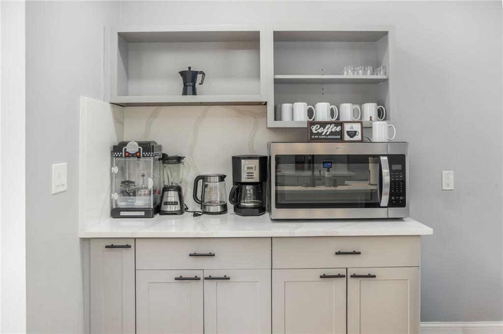 Ashview Heights - Residential