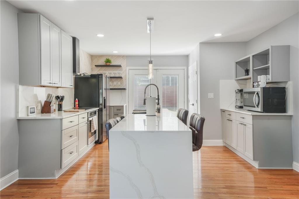 Ashview Heights - Residential