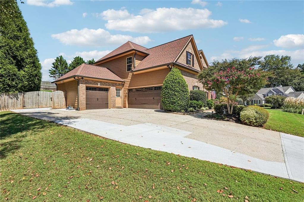 337 Meadowcrest Circle