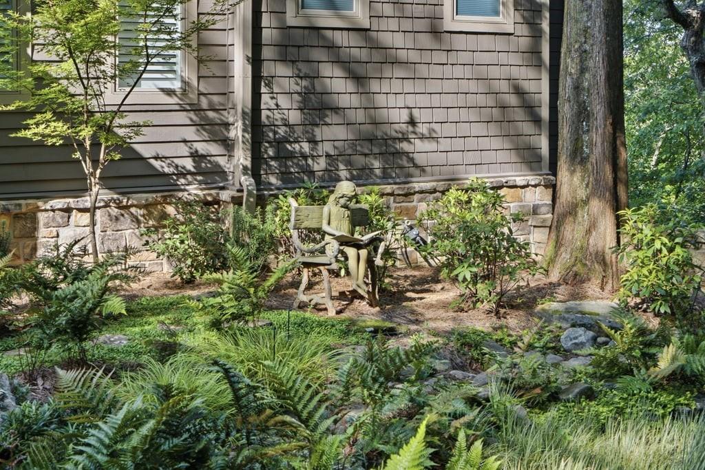 84 Fox Claw Knoll