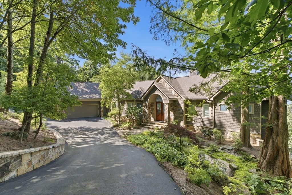 84 Fox Claw Knoll