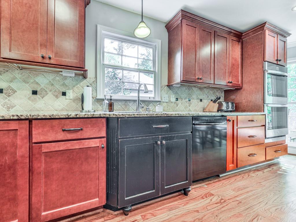 209 Lakeside Drive, Kennesaw, Georgia image 14