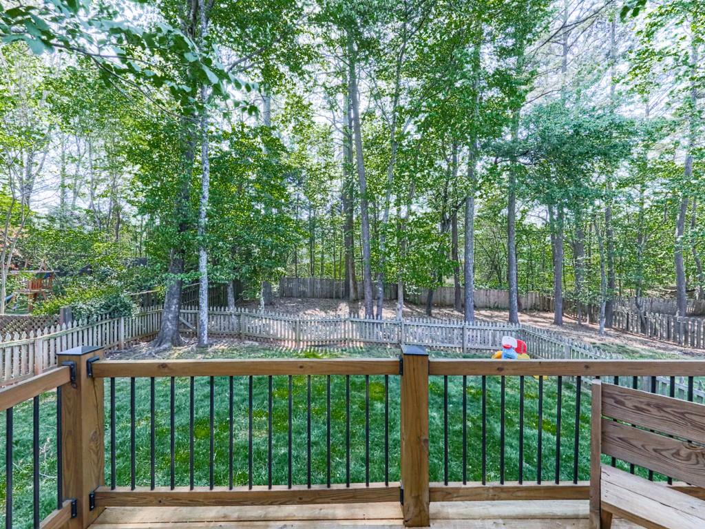 209 Lakeside Drive, Kennesaw, Georgia image 46