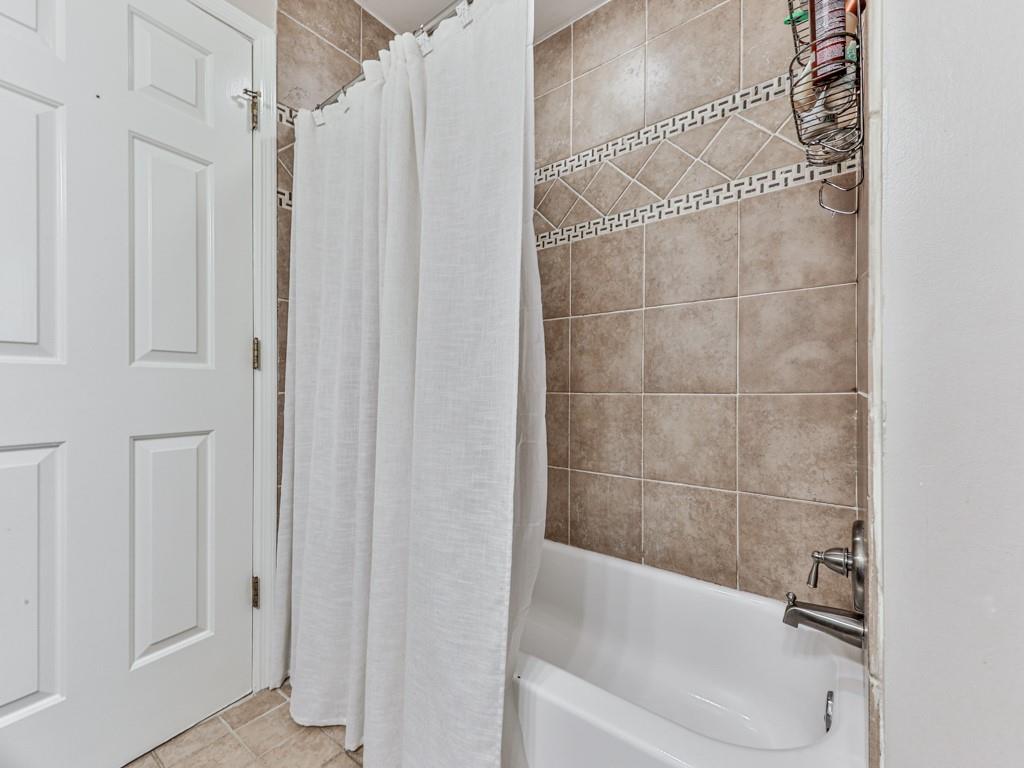 209 Lakeside Drive, Kennesaw, Georgia image 27