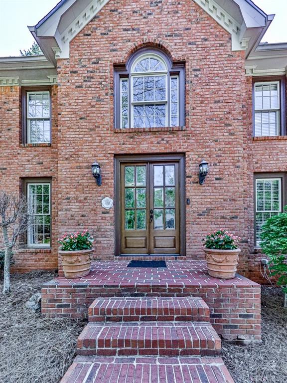 209 Lakeside Drive, Kennesaw, Georgia image 3
