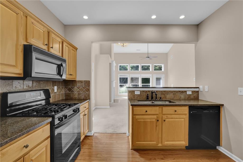 5040 Stonehaven View