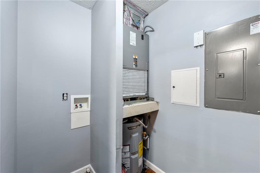 3247 Fairington Drive, Lithonia, Georgia image 15