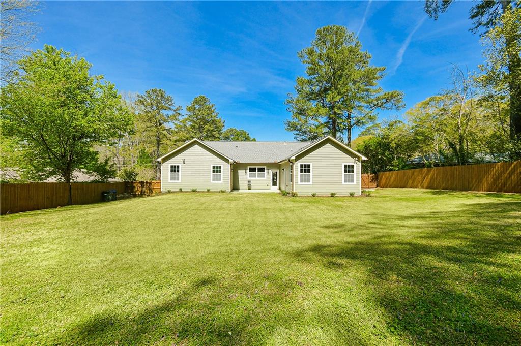 4924 Maurice Drive, Lilburn, Georgia image 22