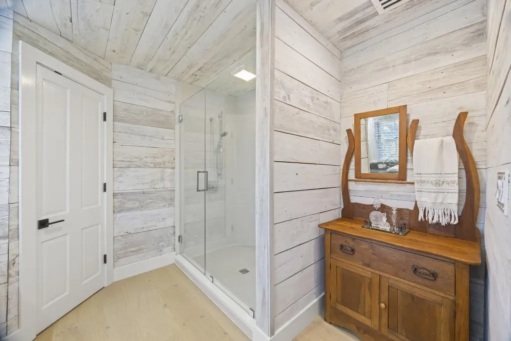 Martin, Georgia 30557, United States, 3 Bedrooms Bedrooms, ,3 BathroomsBathrooms,Residential,Pending,26192