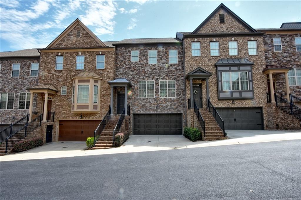 The Oaks at Powers Ferry - Residential