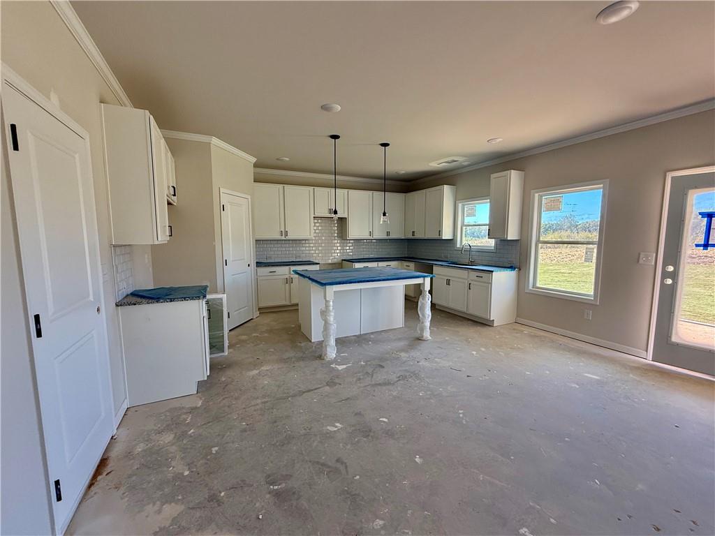 Sunny Hill - Residential