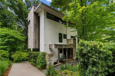 Photo of 1346 Conway Road, Decatur, GA 30030 (MLS # 7778140)