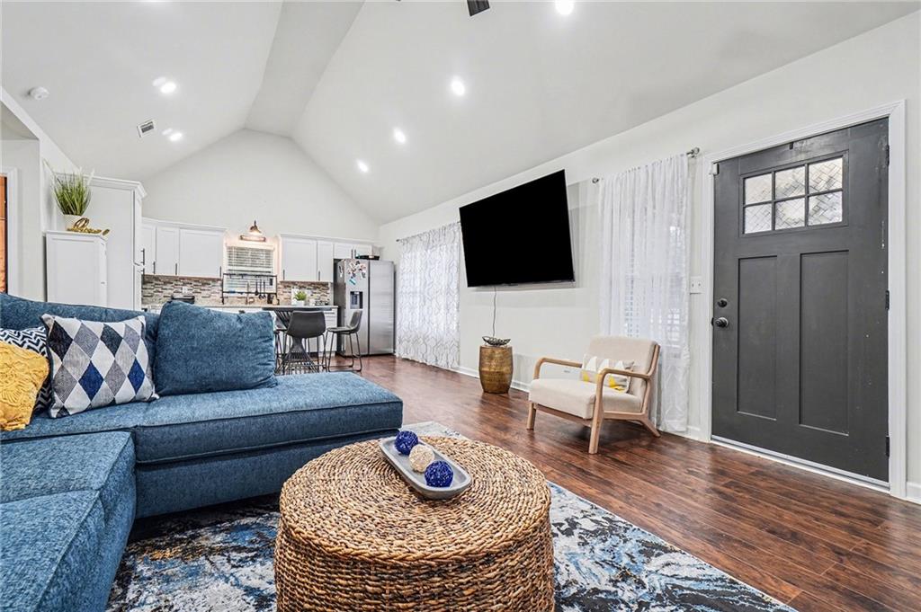 3450 W County Line Road