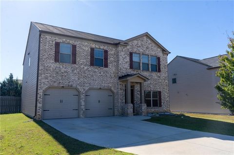 Homes For Sale - 216 Loganview Drive<br/> Walton County, Loganville, GA 30052