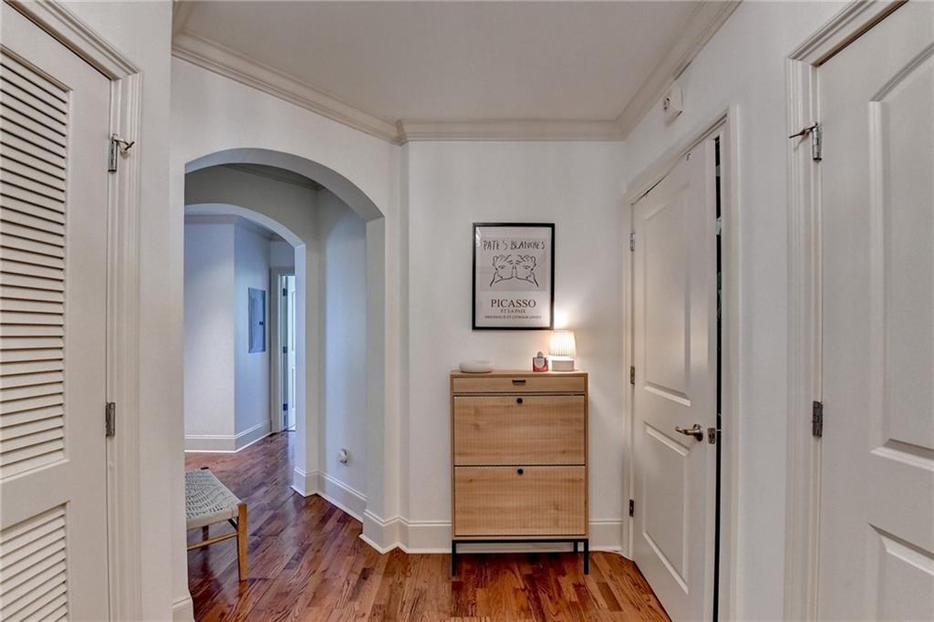 2255 Peachtree Road NE 424