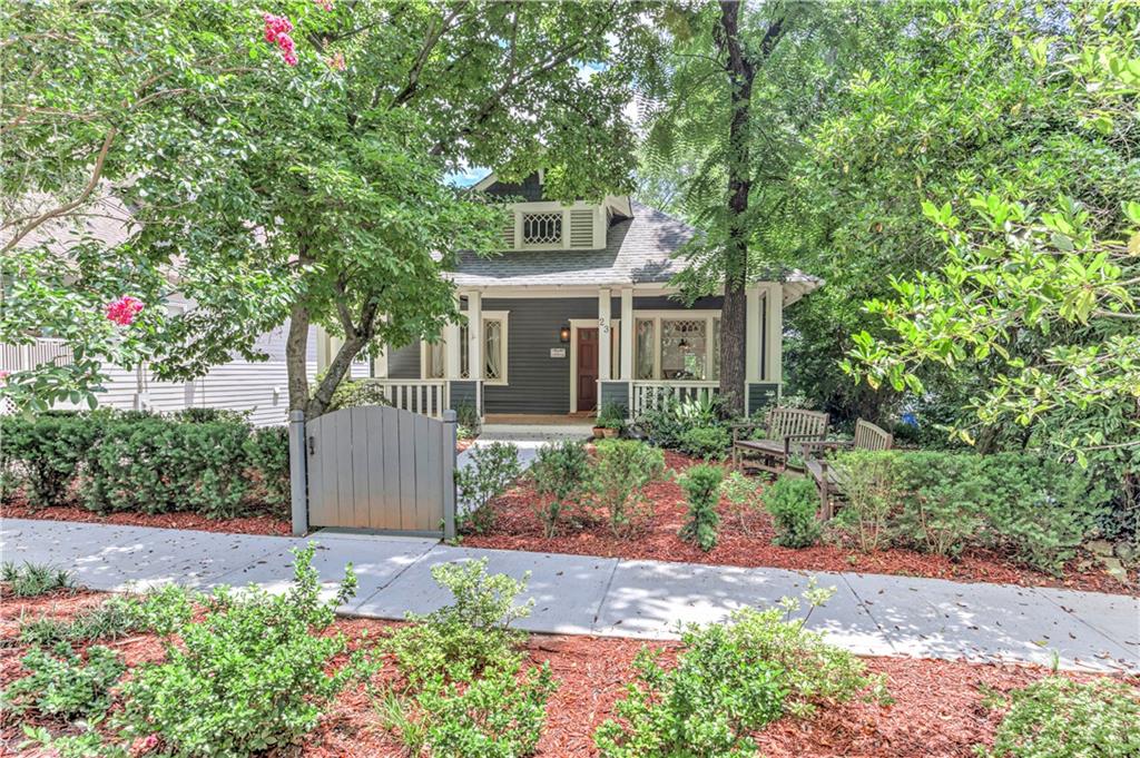 23 Clay Street NE