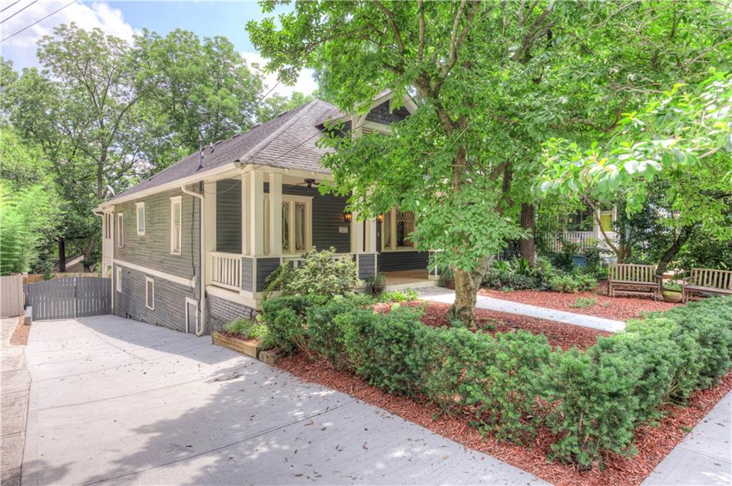 23 Clay Street NE
